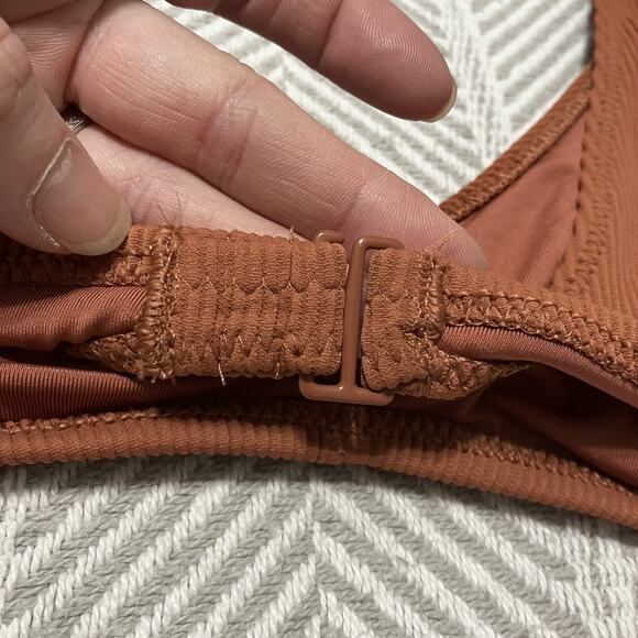 Aerie Swimsuit Top Clay Rust Ribbed Round Scoop Neck Bikini Lightly Padded Sz M - Picture 6 of 10